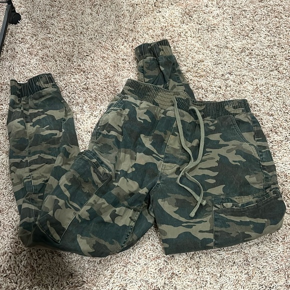 camo cargo pants - Picture 1 of 1